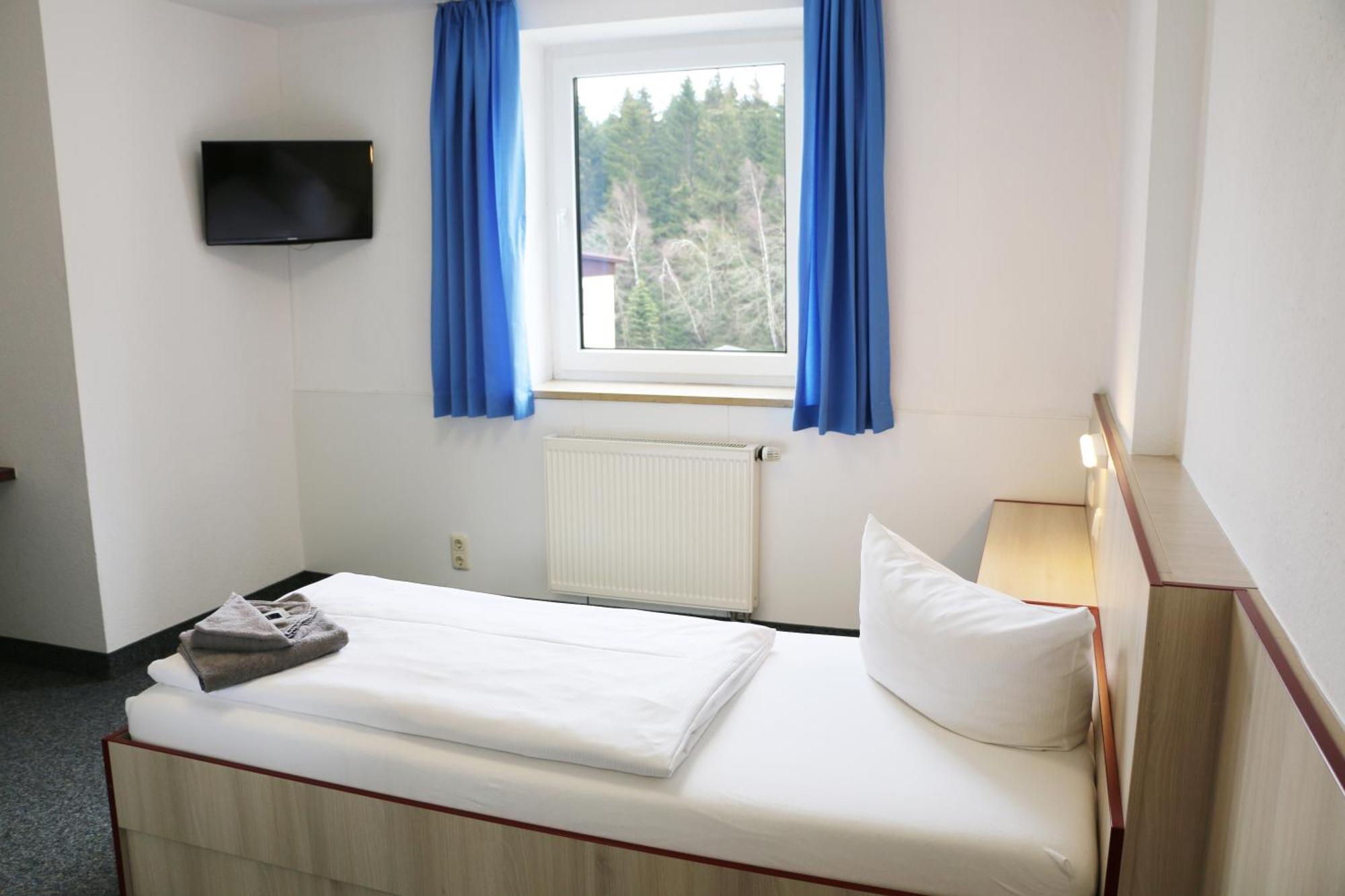 Hotel Sportpark Rabenberg à Breitenbrunn/Erzgeb. Extérieur photo